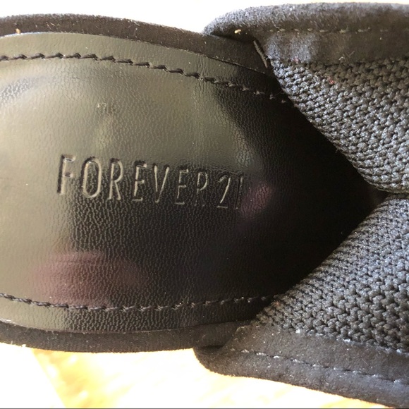 Forever 21 Slip On Black Stiletto Booties size 7 - Picture 7 of 8